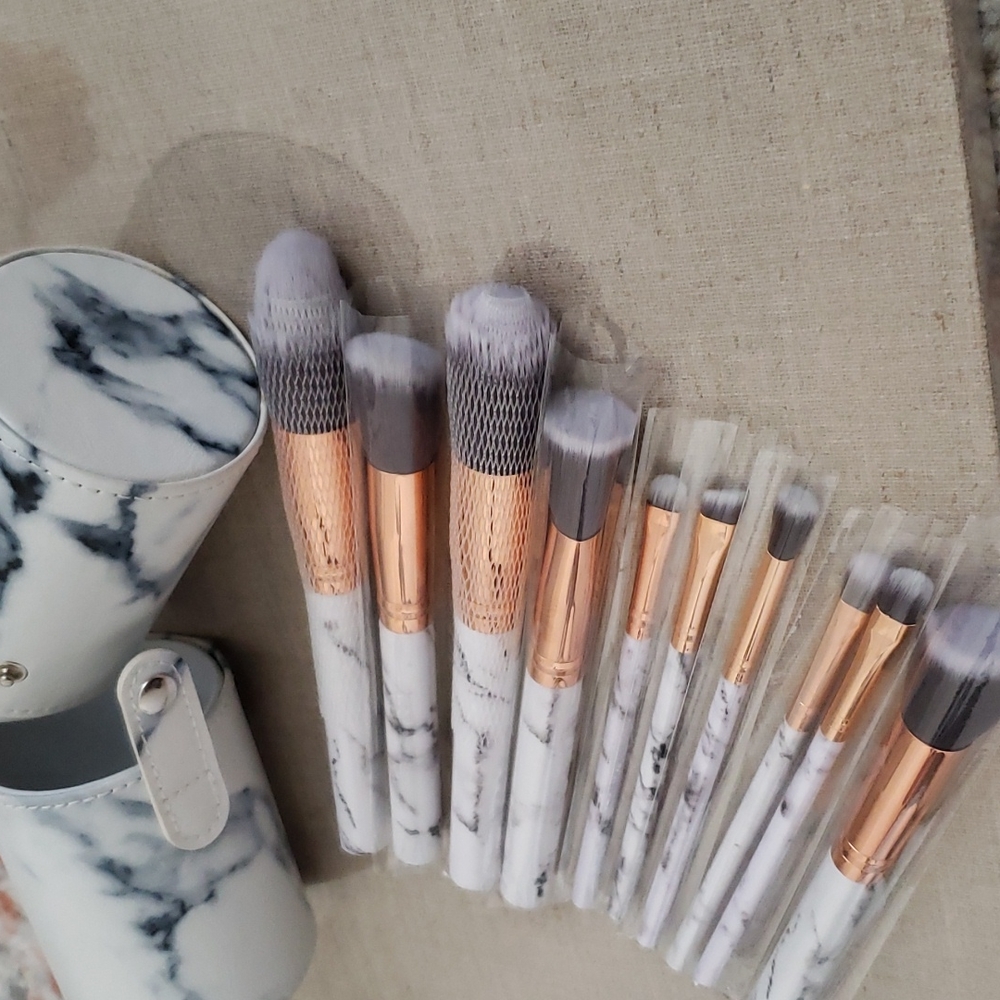 Professional 10 Piece Marble Makeup Brush set with Marble Brushe Holder - Picture 7 of 14